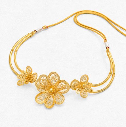 Golden Blossom – 22K Gold Floral Necklace close-up view
