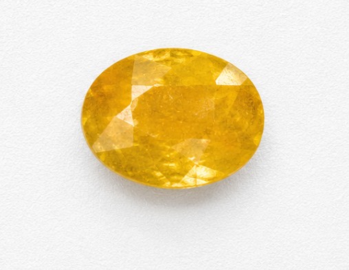 Sunbeam Oval 2.63 Carat Yellow Sapphire (Pushkaraj) Gemstone
